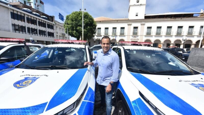 Prefeitura entrega 112 novas viaturas para auxiliar na fiscalização e ordenamento do trânsito